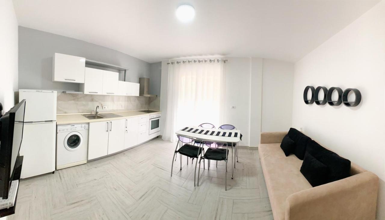 Promo Price September - Home By The Sea 1 Min From The Beach Golem  Esterno foto