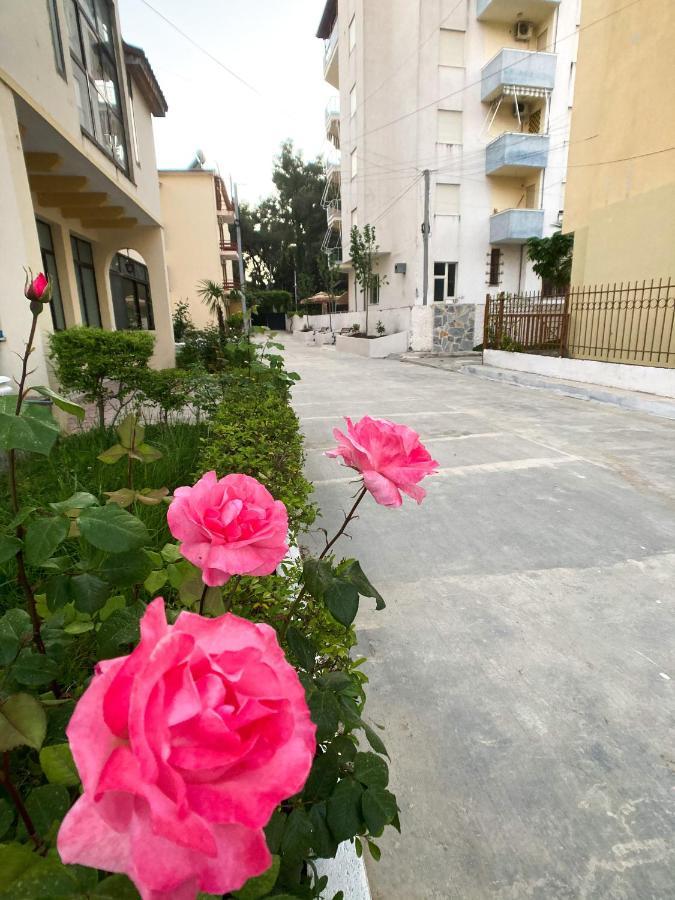 Promo Price September - Home By The Sea 1 Min From The Beach Golem  Esterno foto