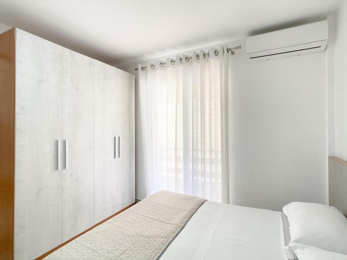 Promo Price September - Home By The Sea 1 Min From The Beach Golem  Esterno foto